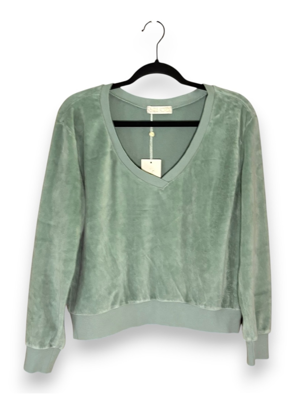 Suzie Kondi Vari Velour V-Neck Top Sweatshirt Cotswold Green NWT Size Medium